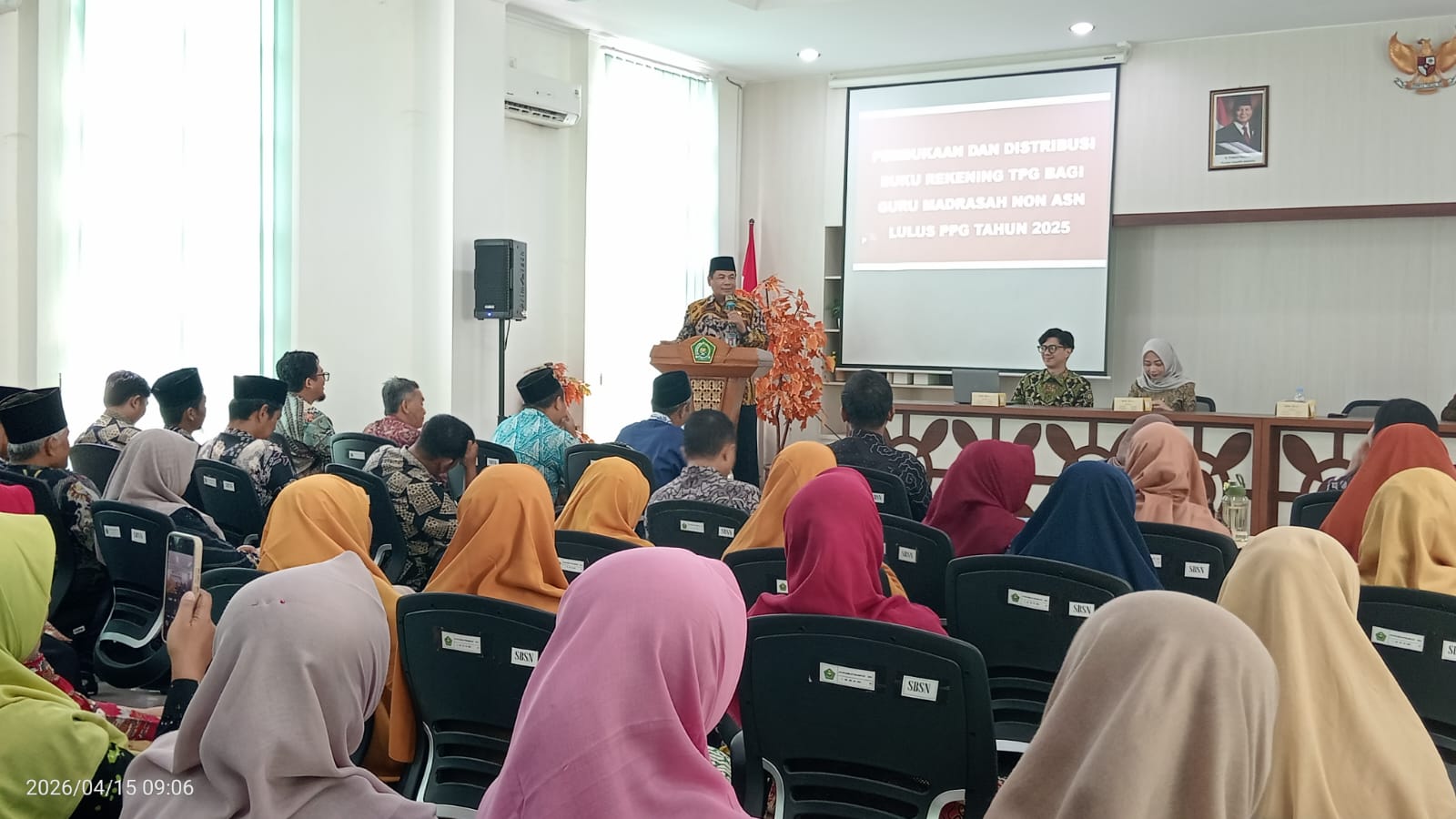 Distribusi Buku Rekening TPG Guru Madrasah Non ASN PPG 2025, Dorong Semangat Bekerja dan Berkinerja