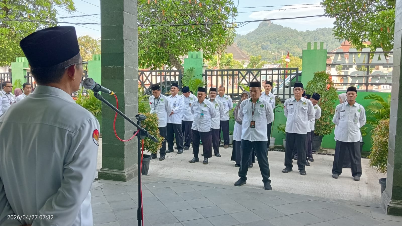 Apel Pagi Kemenag Wonogiri : Evaluasi Wakaf, Penguatan Zakat, dan Tindak Lanjut Hibah Tanah KUA