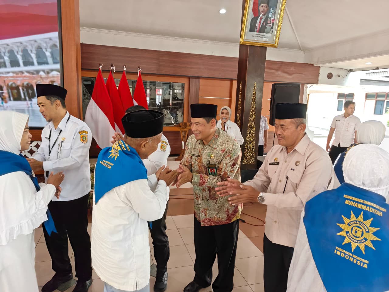 Kakankemenag Wonogiri Hadiri Walimatus Safar Haji di Pendopo Rumah Dinas Bupati