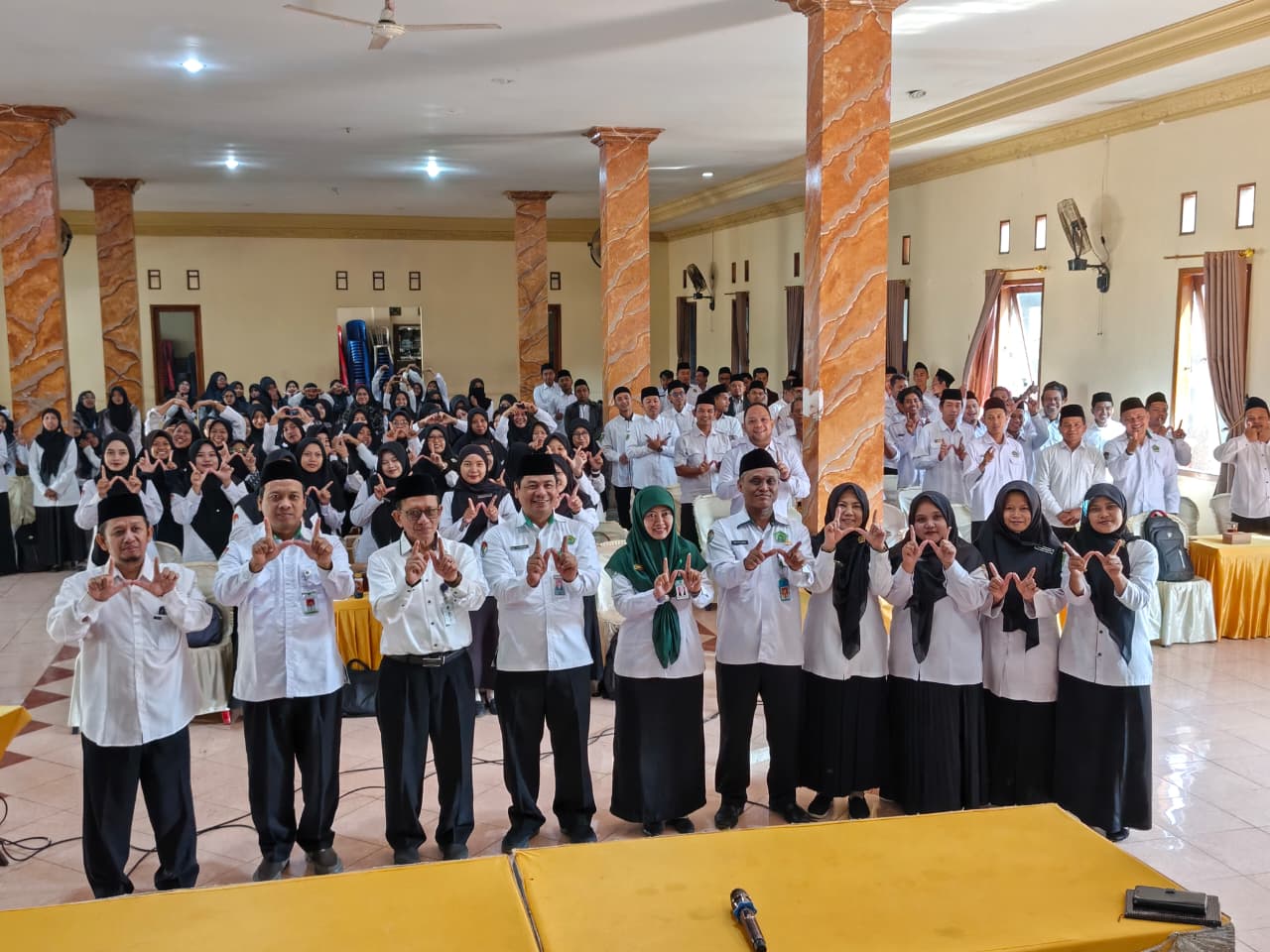 Samakan Persepsi, K3MI Gelar Workshop Kurikulum Berbasis Cinta bagi 204 Guru Madrasah