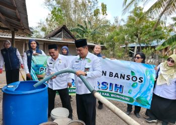 Kolaborasi ASN Kemenag dan Grup Touring, 30 Tangki Air Bersih Mengalir ke Pucanganom